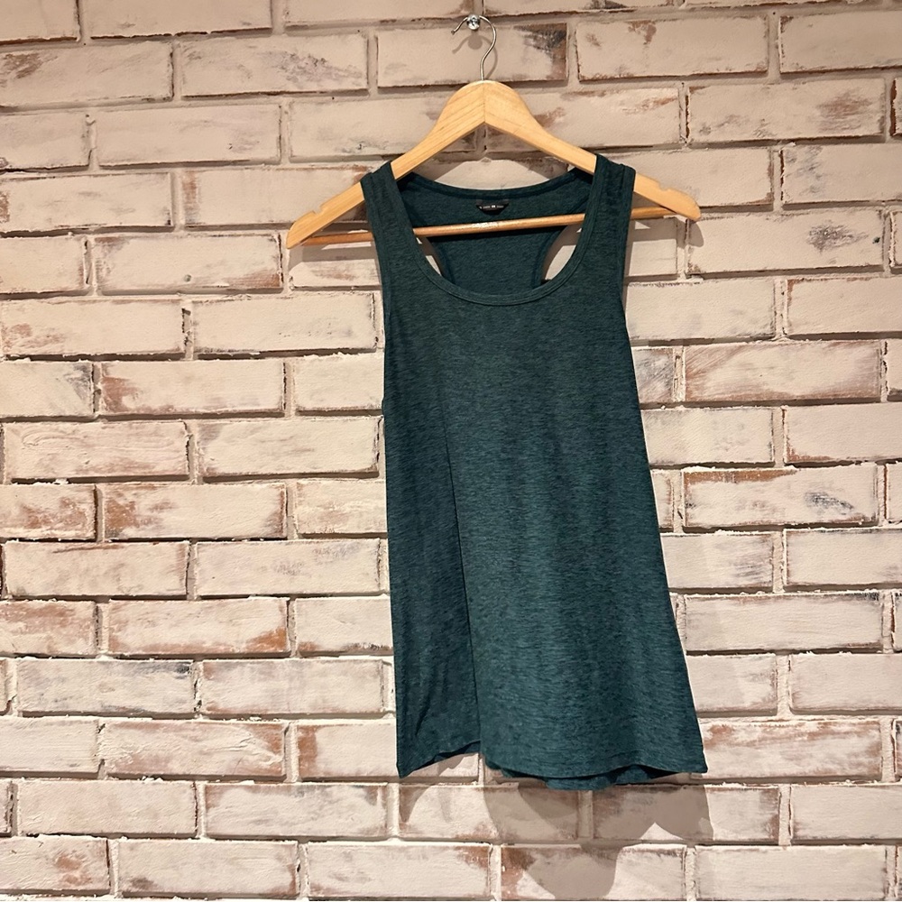 Oiselle green space dye tank top size 8